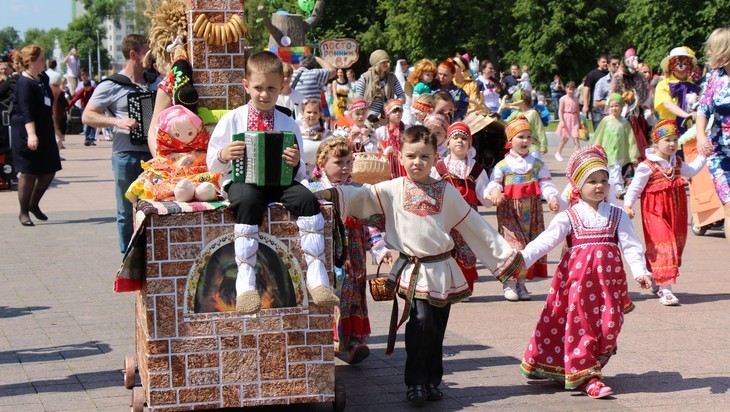 На Брянщине выплачено 2,3 млрд рублей материнского капитала