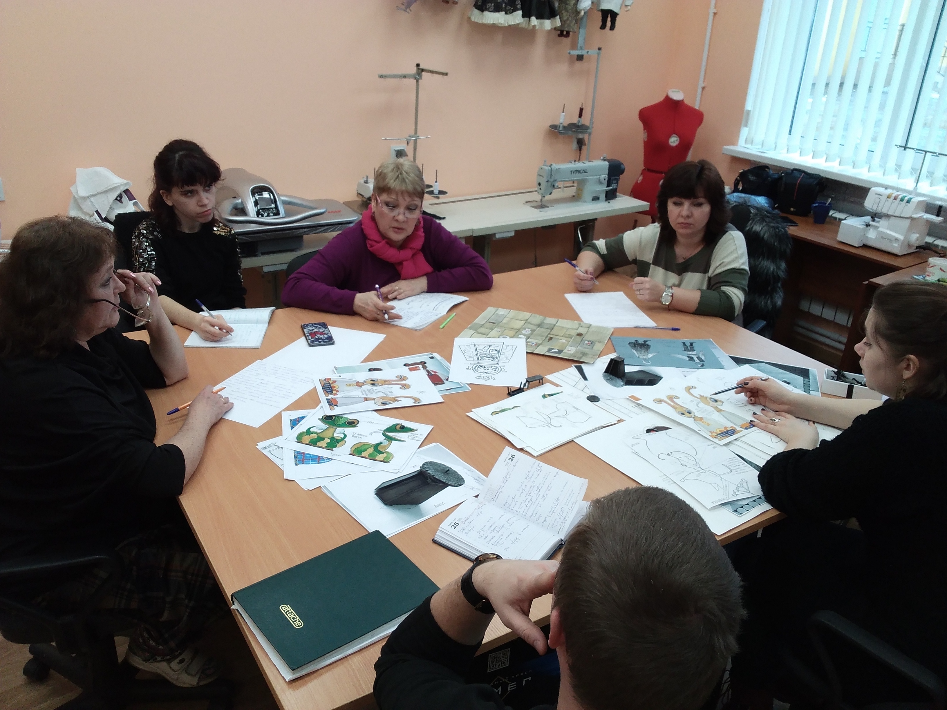 Началась работа  в обновлённом здании Брянского областного театра кукол