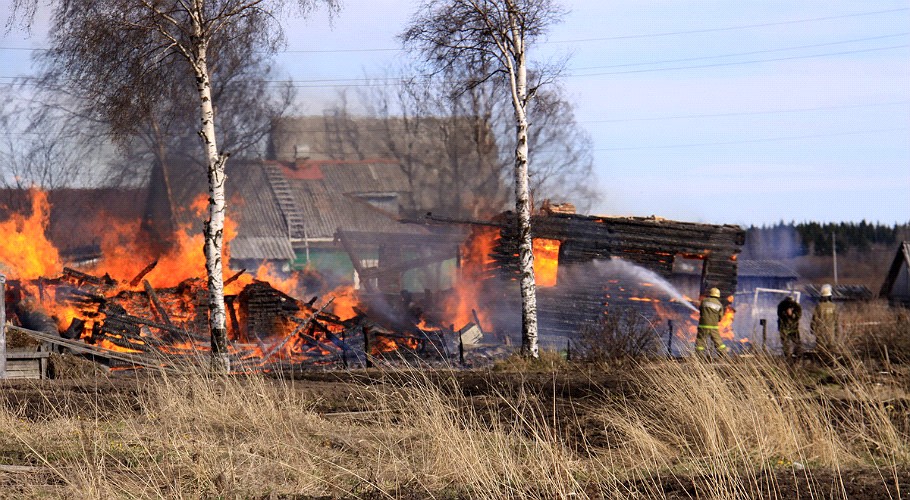 МЧС. Пал сухой травы может стать причиной пожара
