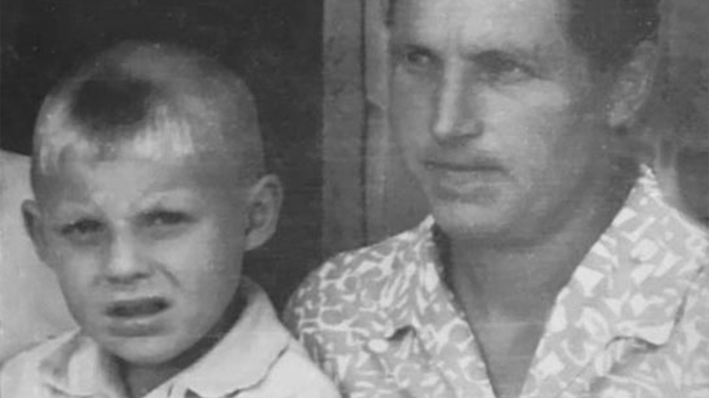  В международный женский день  губернатор Брянской области  выразил отдельные слова благодарности всем мамам