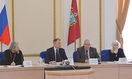 На заседании координационного совета Правительства Брянской области под председательством заместителя Губернатора Николая Щеглова  обсудили вопросы семейной и демографической политики в регионе