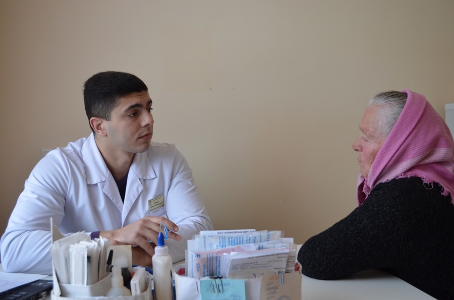 Сириец Джамал Хасан стал доктором в брянской глубинке