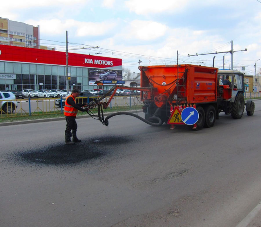На борьбу с ямами вышла установка «Белта»