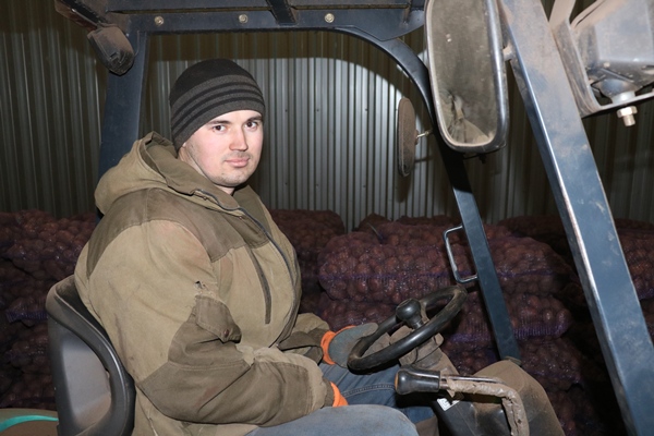 На  Стародубщине  приступили к весеннему севу