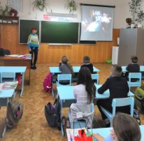 12 апреля  в  школе №4 им. С.П. Лоскутова  г.Карачева Брянской области прошло мероприятие «Первый в космосе»