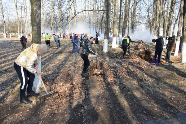 Красногорцы — на субботнике
