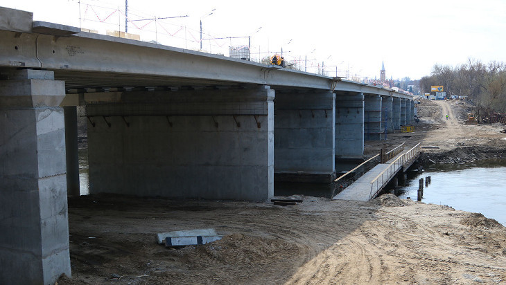 В Бежицком районе Брянске продолжается ремонт Первомайского моста