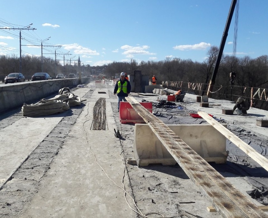 В рамках национального проекта Брянской области выделено 180 млн рублей на реконструкцию Первомайского моста