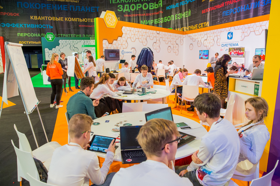 Гимназисты из Брянска победили на конкурсе сценариев мультфильмов, проходившем  в рамках нацпроекта «Образование»