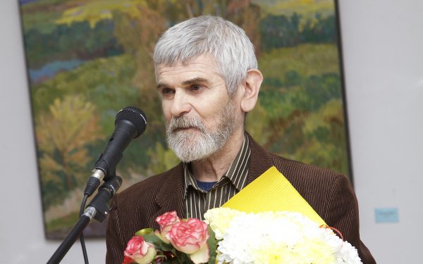 Выставка художника Владимира Луневского открылась в Брянске