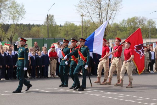 В Брянских Клинцах более сотни ребят стали юнармейцами