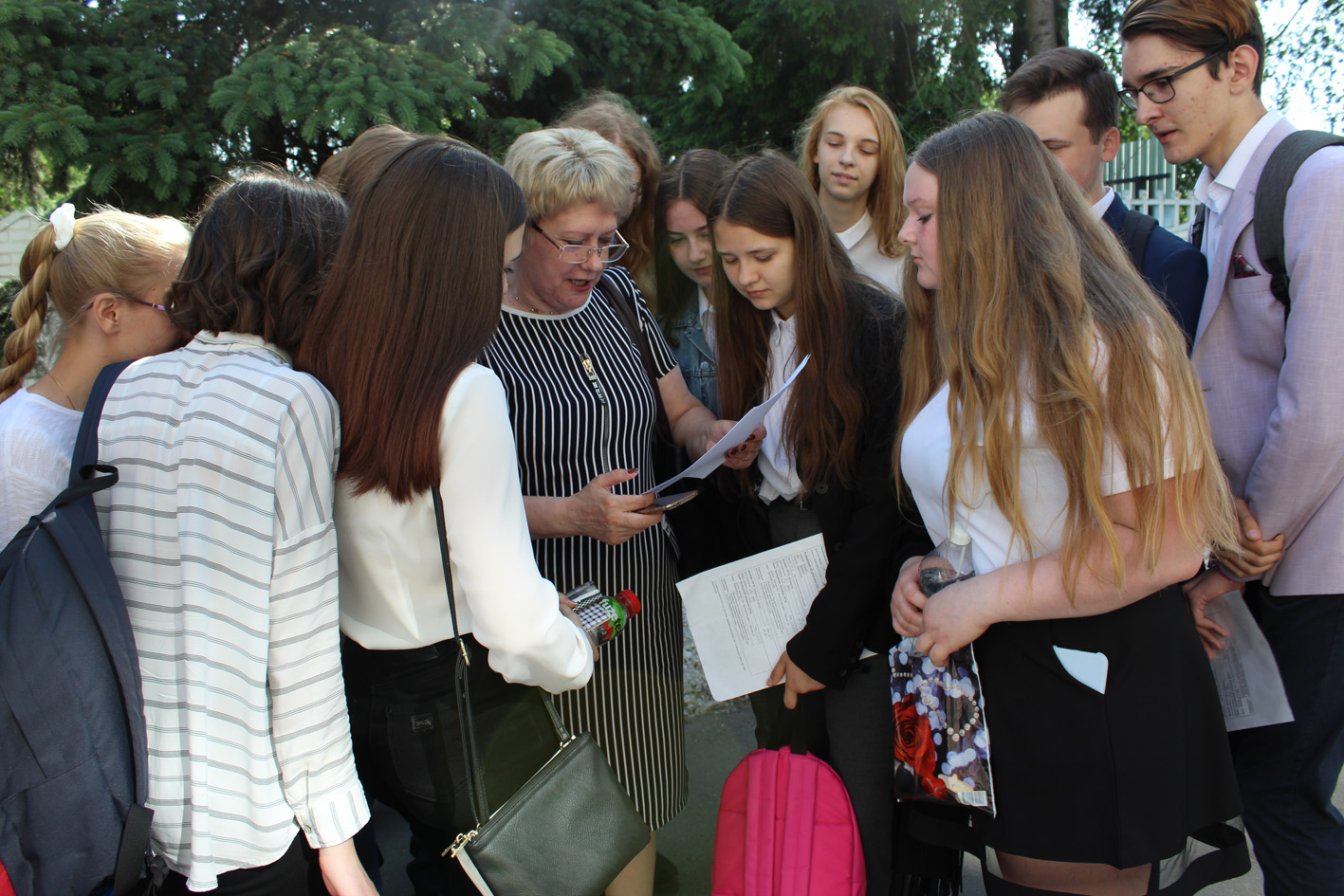 В брянском Карачеве сдают самый массовый экзамен