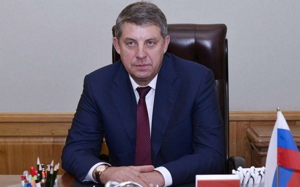 Губернатор Брянщины Александр Богомаз поздравил депутатов с юбилеем Брянской областной думы