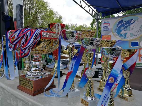 В Клинцах Брянской области  проходят соревнования по спортивной рыбалке на Кубок  Правительства региона