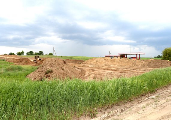 В брянском Погаре строят объездную дорогу