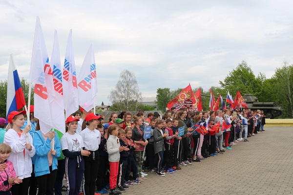 В Стародубском районе Брянской области прошел легкоатлетический забег, посвященный герою- земляку
