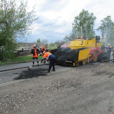 Строительство объездной дороги  в п. Локоть завершается