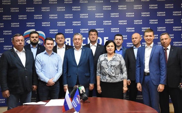 Дмитрию Медведеву рассказали о предварительном голосовании в Брянской области