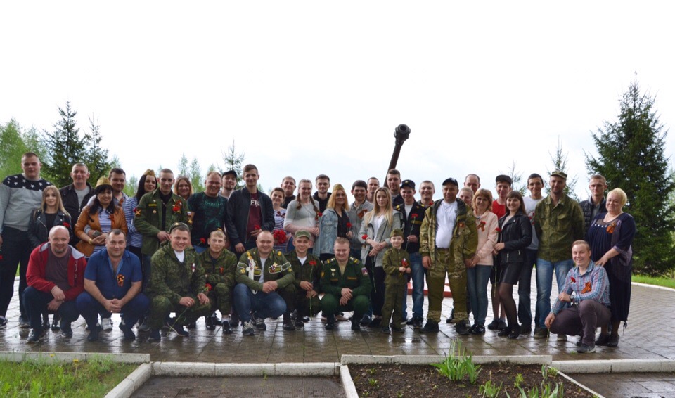 В Карачеве Брянской области прошел автопробег, посвященный Дню Победы