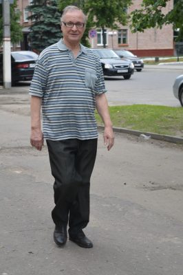 В брянском Новозыбкове проголосовал заслуженный учитель РФ