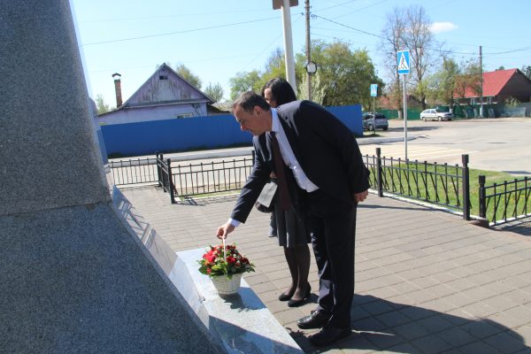 В Брасовском районе Брянской области побывал внук погибшего здесь легендарного комбрига Григория Ткаченко