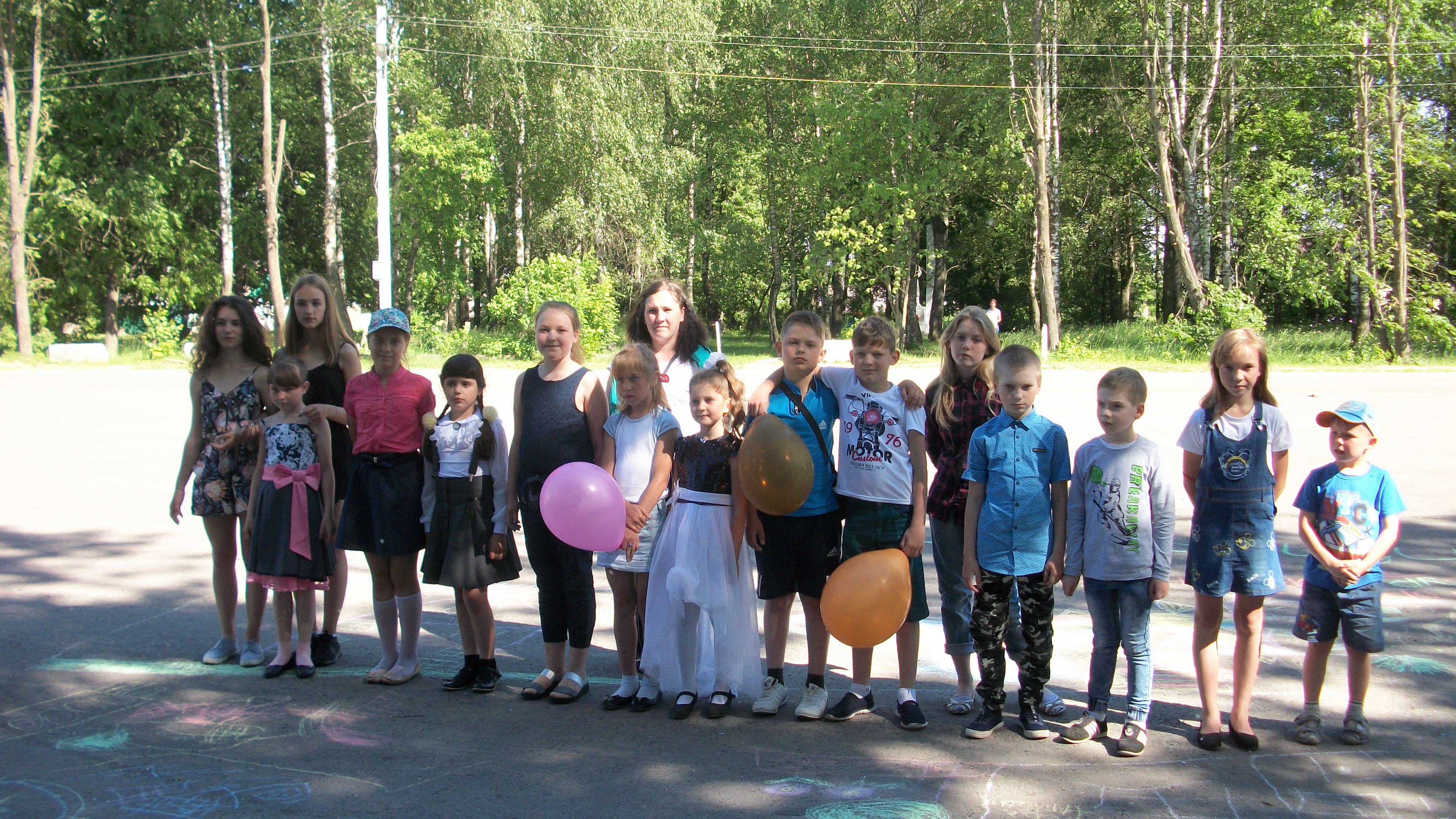 В Дунаевском ПДК Карачевского района отметили День защиты детей