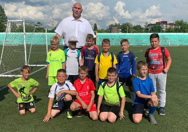 В Брянске открылся Всероссийский фестиваль детского дворового футбола