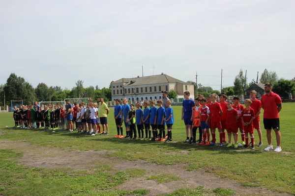 Межрайонный турнир по мини-футболу состоялся в Почепе