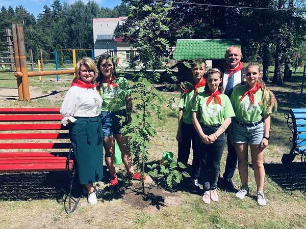 Валентин Суббот оценил организацию отдыха детей в брянской «Снежке»