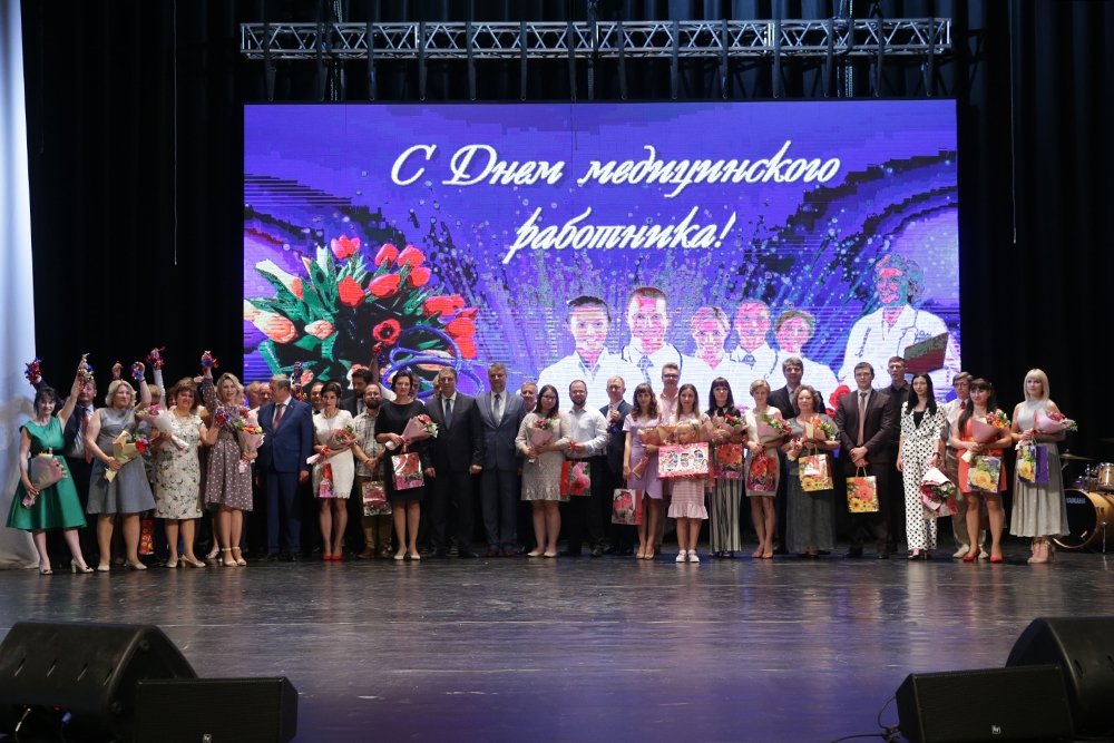 122 квартиры получили брянские медики за счет казны