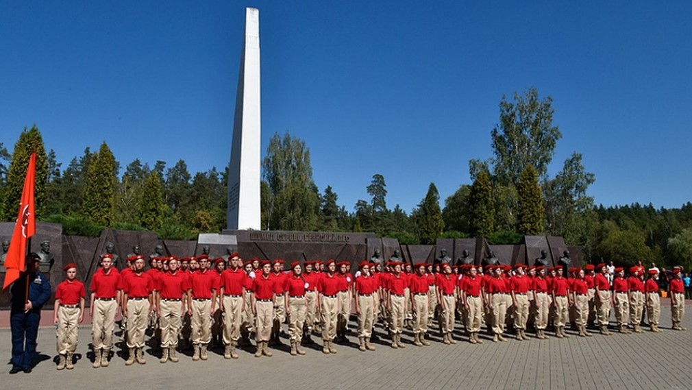 Юнармейцы Брянска примут участие  в молодежном военно — спортивном форуме