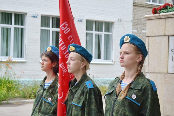 В брянской Жуковке открылась третья учебно – тренировочная детская Вахта Памяти