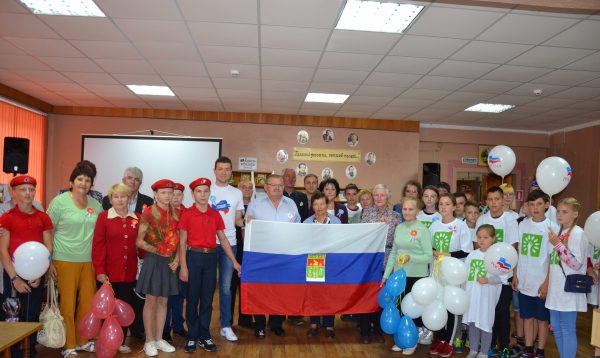 Акция «Эстафета флага» прошла в Навлинском районе Брянщины