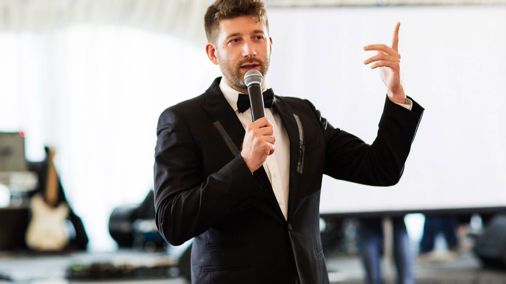 Квнщик Дмитрий Кожома встретился с брянской молодежью