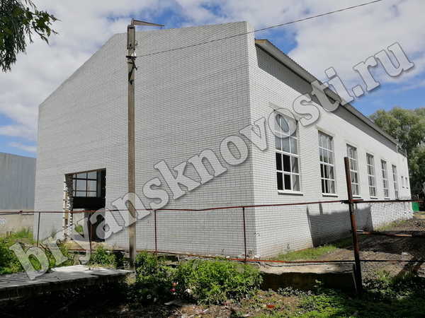 В Новозыбковском профессионально-педагогическом колледже Брянской области строят новый спортзал