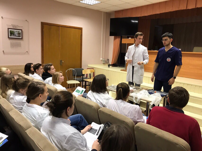 Обеспечить регион медицинскими кадрами: в Брянске для молодежи открывается предуниверсарий — один из первых в стране