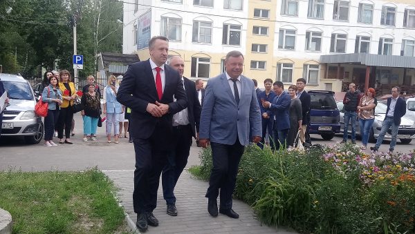 В брянском Сельцо открыли медицинский центр «ЗдравЛаб»