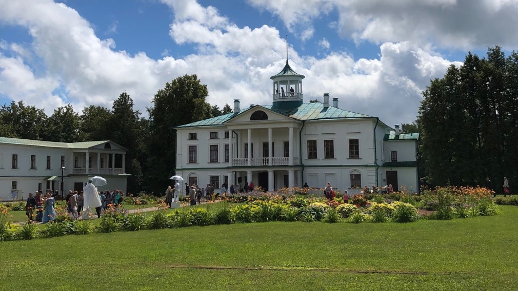 Брянский музей-заповедник Ф. И. Тютчева «Овстуг» принял участие в фестивале «Наш мир ‒ театр»