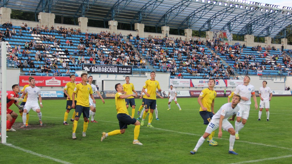 Брянский «Динамо» получил в награду за успешный сезон еще 25 млн рублей