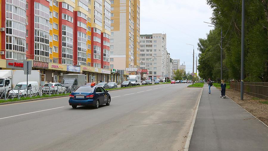 В рамках нацпроекта «Безопасные и качественные автомобильные дороги» в Брянске капитально отремонтировали дорогу по улице Костычева