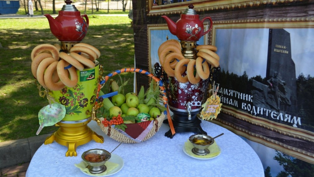 Стены и своды Брянского кафедрального собора украсили красивые росписи