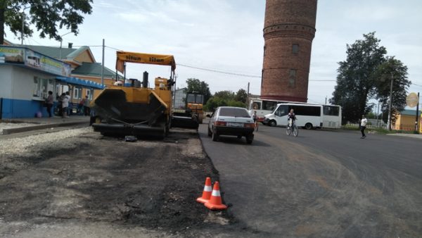 В Жуковке Брянской области реконструируют привокзальный сквер