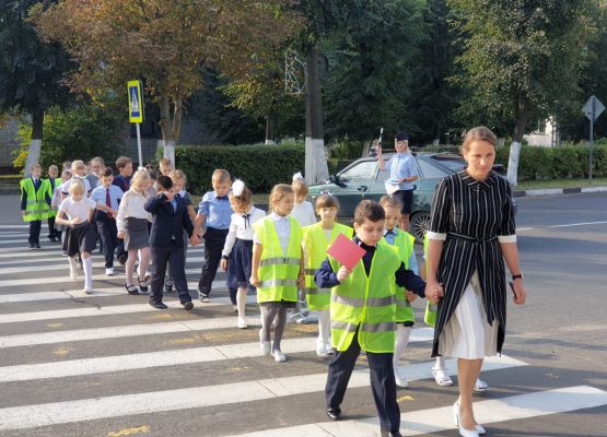 По  брянским  Клинцам курсировал «Шагающий автобус»