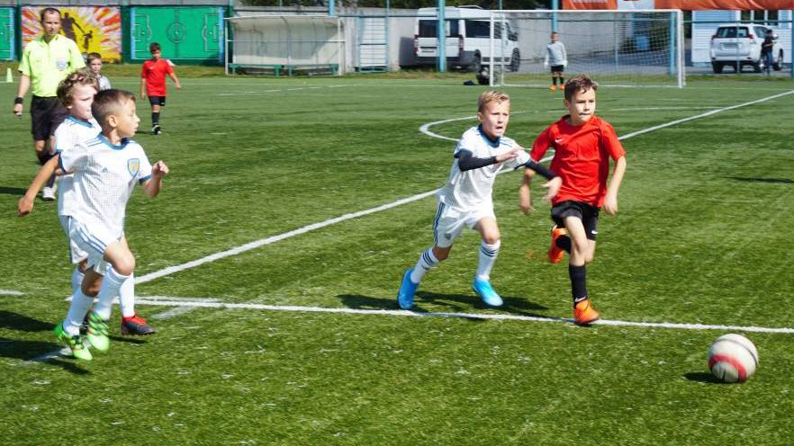 Более 20 детских команд прибыло на Международный футбольный турнир