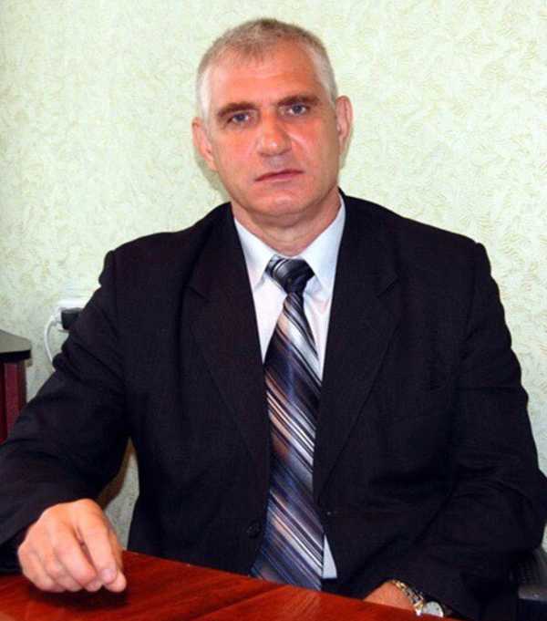 Владимир Холуев избран главой Клинцовского района Брянской области