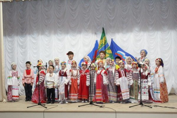 Торжественное открытие после обновления ДК в Сеще  Брянской области