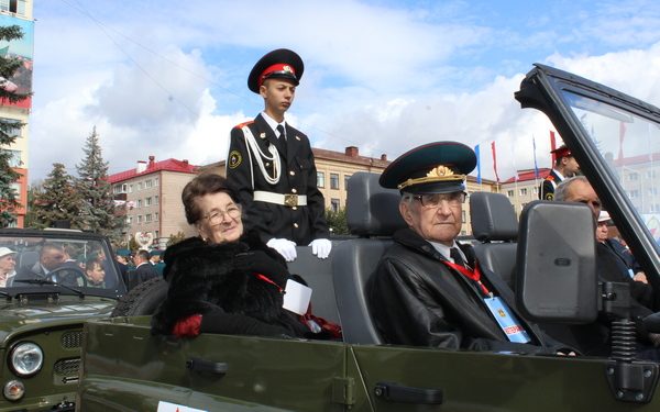 Ветераны Тамара и Борис Шапошниковы считают Брянск лучшим на свете городом