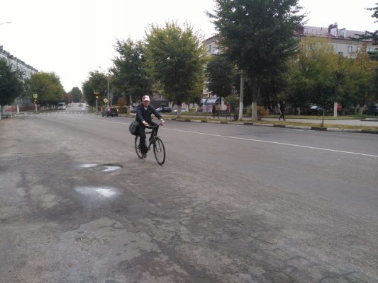 Акция «На работу на велосипеде» прошла в брянских Клинцах