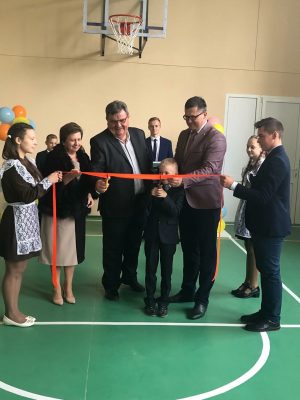 В Брянской Унече отремонтировали школьный спортзал