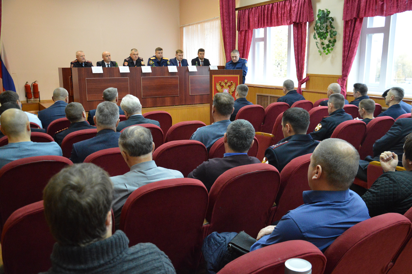 В управлении Росгвардии по Брянской области состоялось совещание с участием руководителей подразделений охраны юридических лиц с особыми уставными задачами